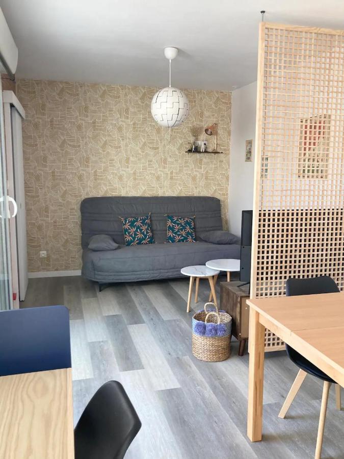 La Petite Maison Tahet, 2 Pers Avec Terrasse Basse-Indre Luaran gambar