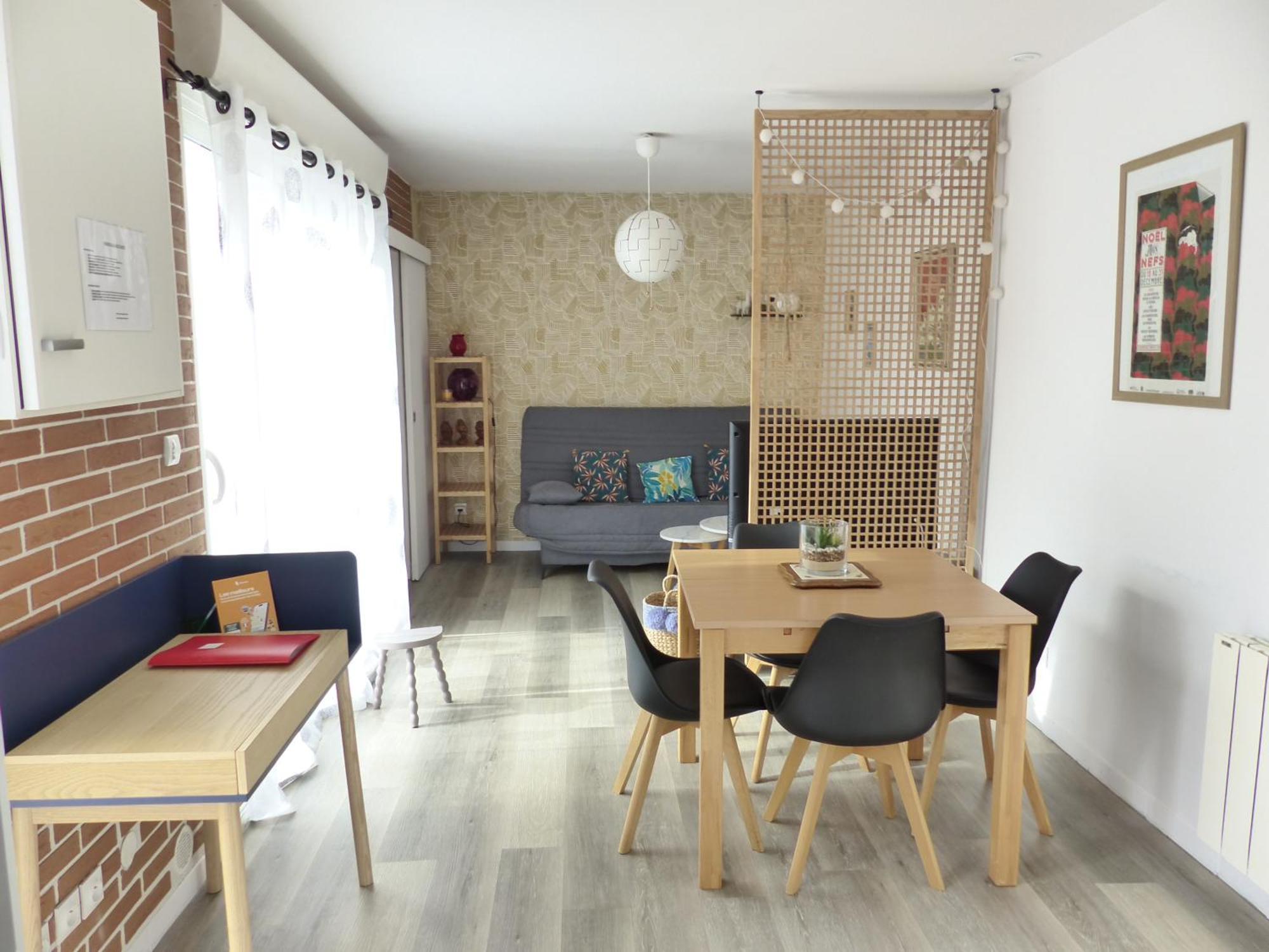La Petite Maison Tahet, 2 Pers Avec Terrasse Basse-Indre Luaran gambar