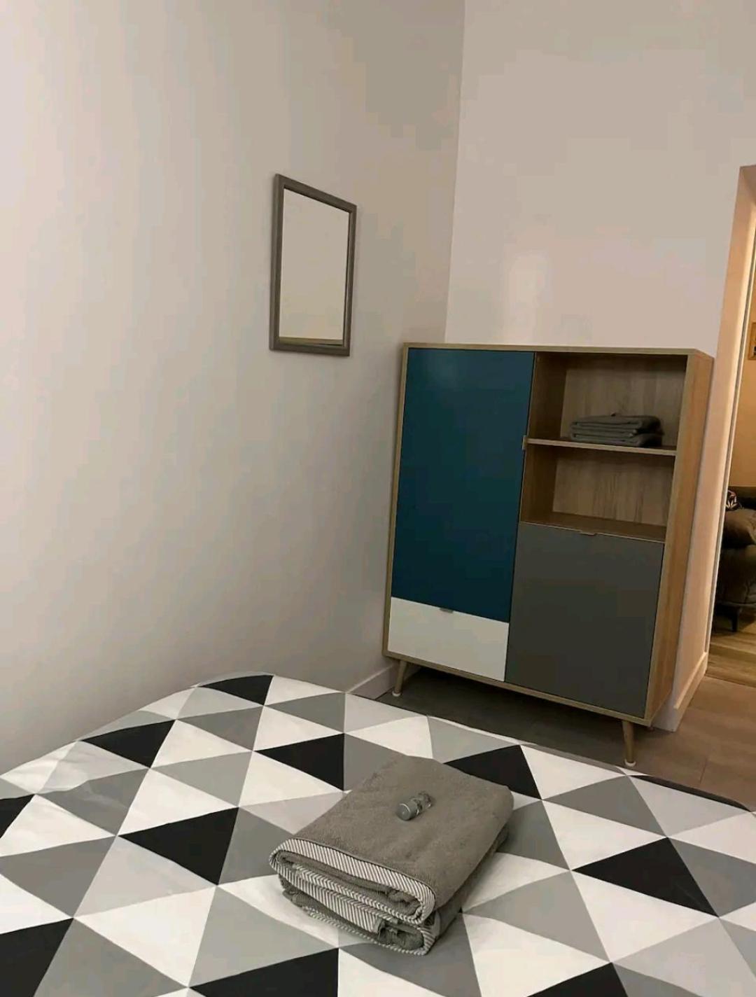 La Petite Maison Tahet, 2 Pers Avec Terrasse Basse-Indre Luaran gambar